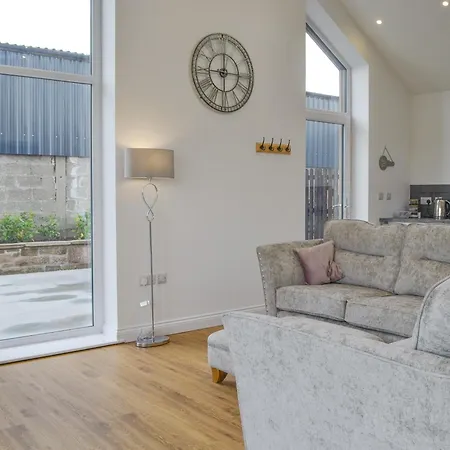 Holiday home Old Byre - Uk43377